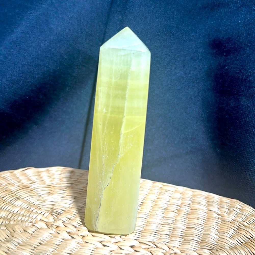Natural yellow calcite obelisk quartz crystal wand point tower gem 133g